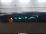 Toyota Prius Two JTDKN3DU5B0265220 снимка