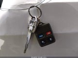 Lincoln Town Car Signature 1LNLM82W9VY739692 photo