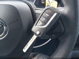 Toyota Corolla Le 5YFEPRAE0LP037432 снимка