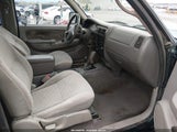 Toyota Tacoma Base V6 5TEWN72N81Z734643 photo