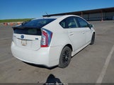 Toyota Prius Three JTDKN3DU1F0404829 снимка