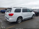 Toyota Sequoia Sr5 5.7L V8 5TDZY5G1XFS056688 photo