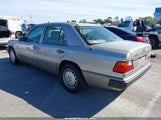 Mercedes-Benz 300 E WDBEA32E1PB895458 снимка