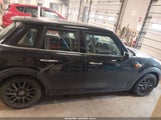 Mini Hardtop Cooper WMWXU1C54G2D08108 fotografie
