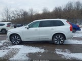 Volvo Xc90 Recharge Plug-In Hybrid T8 Ultimate Bright Theme 7-Seater YV4H60CF1R1192194 photo