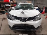 Nissan Rogue Sport S JN1BJ1CR1HW117989 fotografie