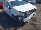 Toyota Prius Two JTDKN3DU7D5554945 fotografie