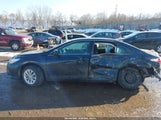 Toyota Camry Le 4T1BF1FK1HU807956 снимка