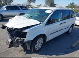 Dodge Grand Caravan American Value Pkg 2C4RDGBG6GR256285 fotografie