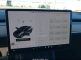 Tesla Model Y Long Range Dual Motor All-Wheel Drive 5YJYGDEE9MF275352 снимка