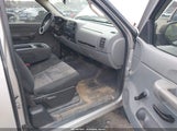 Chevrolet Silverado  Work Truck 1GCEK19C09Z272883 fotografie