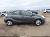Toyota Prius C Two JTDKDTB39D1547905 снимка