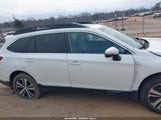 Subaru Outback 2.5I Limited 4S4BSANC1J3287923 снимка