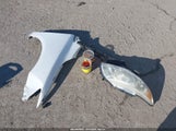 Toyota Corolla Le 2T1BU4EE2AC390339 снимка