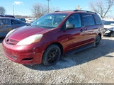 Toyota Sienna Le 5TDKK4CC9AS335899 снимка