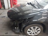Toyota Corolla Le JTDEPMAE8NJ221057 снимка