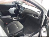 Chevrolet Malibu 1Ls 1G1ZB5ST5JF204631 снимка
