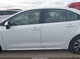 Toyota Corolla Hybrid Le JTDEAMDE6N3011655 photo