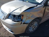 Chrysler Town & Country Limited 2C4RC1GG1CR237310 fotografie