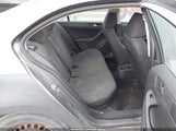 Volkswagen Jetta 2.0L S 3VW2K7AJXDM200399 снимка