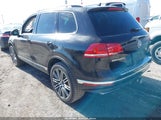 Volkswagen Touareg V6 Lux WVGEF9BPXFD008185 photo