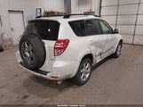 Toyota Rav4 Limited JTMBF31V795012875 снимка