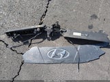 Hyundai Elantra Sel KMHLM4AG1PU594147 снимка