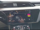 Audi E-Tron Premium Plus Quattro WA1LAAGE8MB039232 снимка