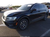 Volkswagen Tiguan 2.0T Se/2.0T Se R-Line Black/2.0T Sel 3VV3B7AX7LM085868 fotografie