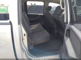 Nissan Titan Sv 1N6BA0ED2BN321428 снимка