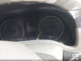 Infiniti G25 JN1DV6AP2BM601541 снимка