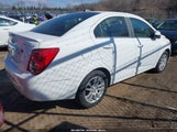 Chevrolet Sonic Lt Auto 1G1JC5SH5F4113030 снимка