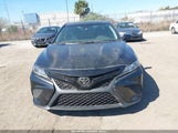 Toyota Camry Se 4T1B11HK9JU606517 fotografie