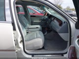 Lincoln Town Car Signature Limited 1LNHM82W95Y667256 снимка