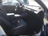 Tesla Model Y 7SAYGDEE3TA497836 снимка