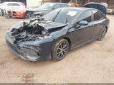 Toyota Camry Se 4T1G11AK2MU410018 photo