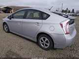 Toyota Prius Two JTDKN3DUXE1775870 снимка