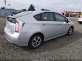 Toyota Prius Two JTDKN3DUXE1775870 снимка