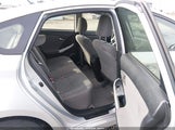 Toyota Prius Two JTDKN3DUXE1775870 снимка