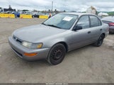 Toyota Corolla Le/Dx 1NXAE09B7SZ284731 снимка