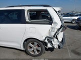 Toyota Sienna Le V6 5TDKK3DCXBS063387 снимка