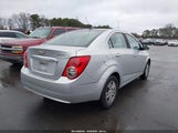 Chevrolet Sonic Lt Auto 1G1JC5SH6F4144707 снимка