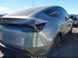 Tesla Model Y Premium Rear-Wheel Drive/Standard Rear-Wheel Drive 7SAYGDEDXTF417393 fotografie