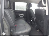 Nissan Titan Pro-4X 1N6AA1E57KN519660 снимка