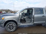 Nissan Titan Pro-4X 1N6AA1E57KN519660 снимка