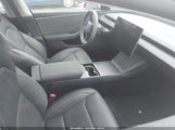 Tesla Model 3 Long Range Rear-Wheel Drive/Standard Rear-Wheel Drive 5YJ3E1EA8SF988090 fotografie