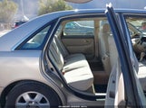 Toyota Avalon Xl 4T1BF28B9YU017596 снимка