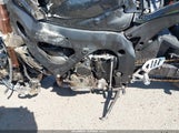 Suzuki Gsx-R600 JS1GN7EA692100223 снимка