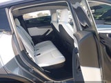 Tesla Model Y Premium Rear-Wheel Drive/Standard Rear-Wheel Drive 7SAYGDED2TF523806 photo