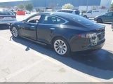 Tesla Model S 60D/70D/75D/85D/90D 5YJSA1E23GF136933 fotografie
